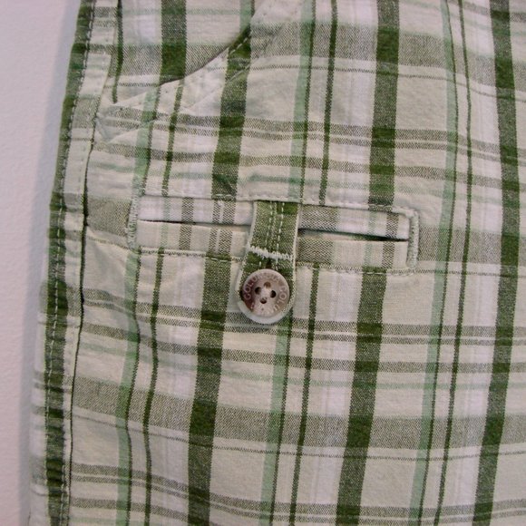 Columbia Plaid Shorts Green White Plaid Bermuda Golf Long Shorts Size 8 - Picture 6 of 13